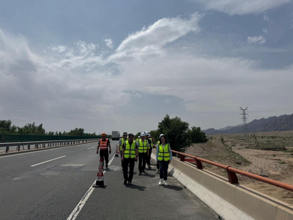 女人与公狍交酡女免费