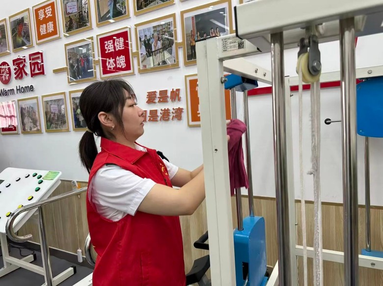 女人与公狍交酡女免费