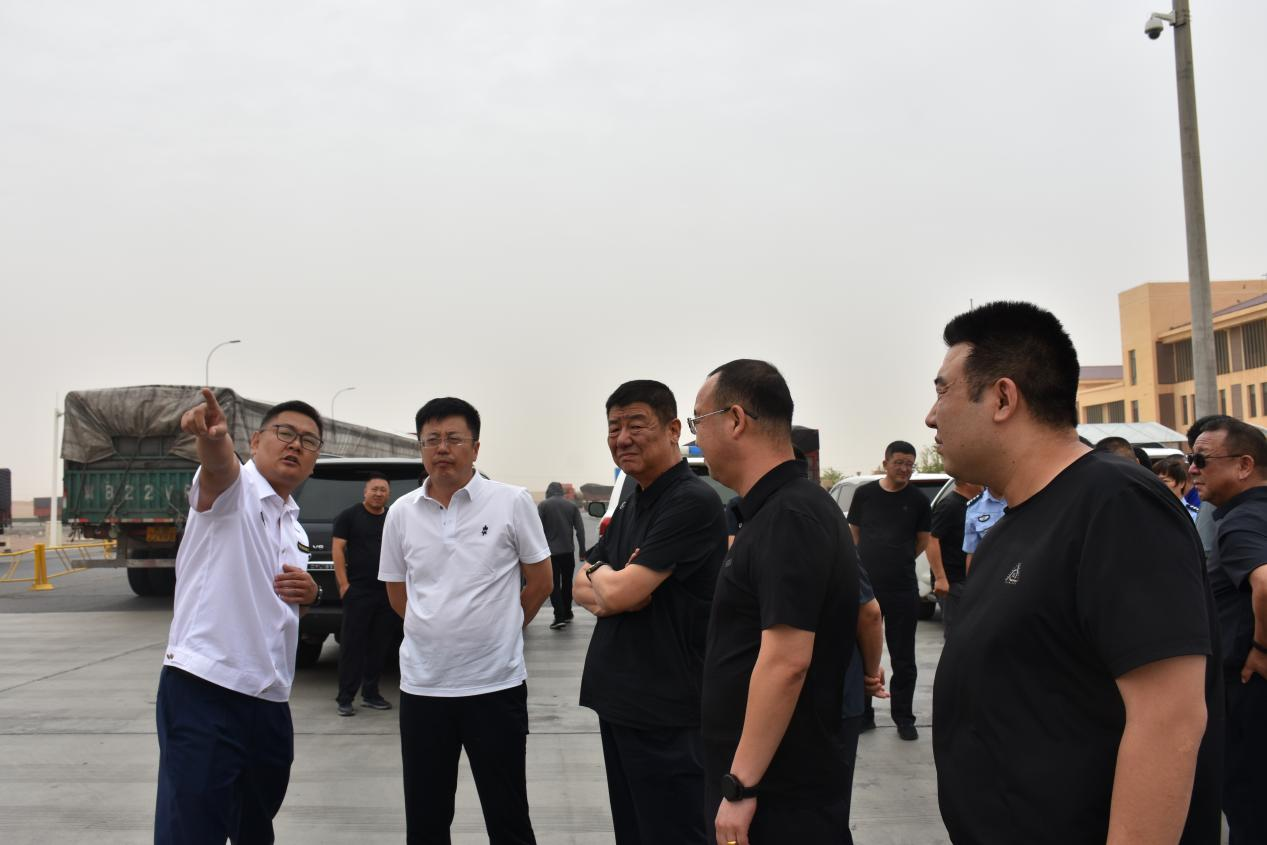 女人与公狍交酡女免费