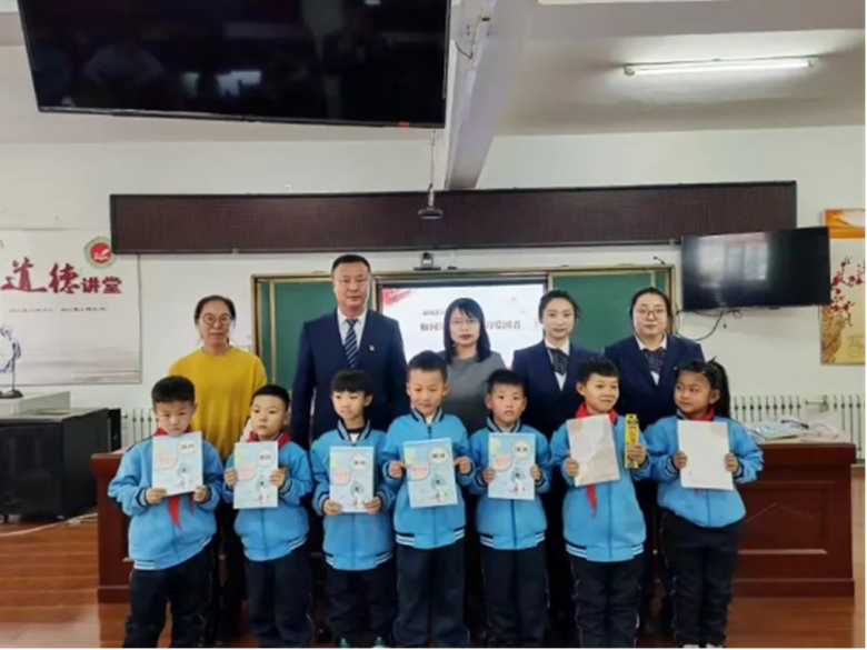 女人与公狍交酡女免费