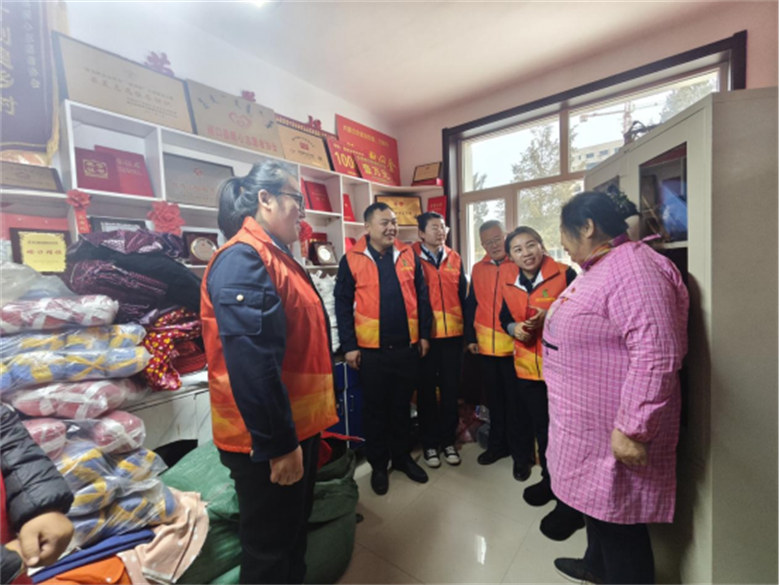 女人与公狍交酡女免费