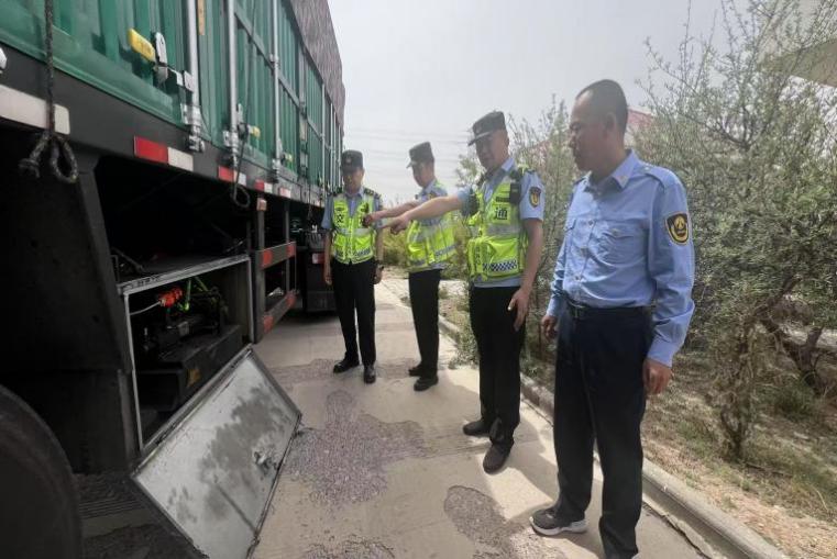 女人与公狍交酡女免费