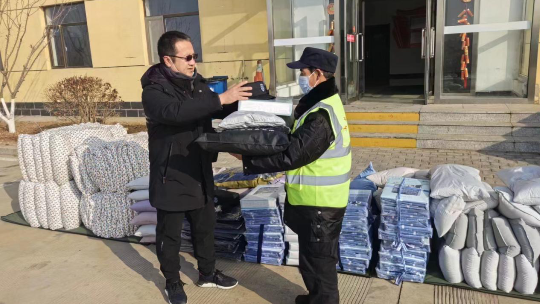 女人与公狍交酡女免费