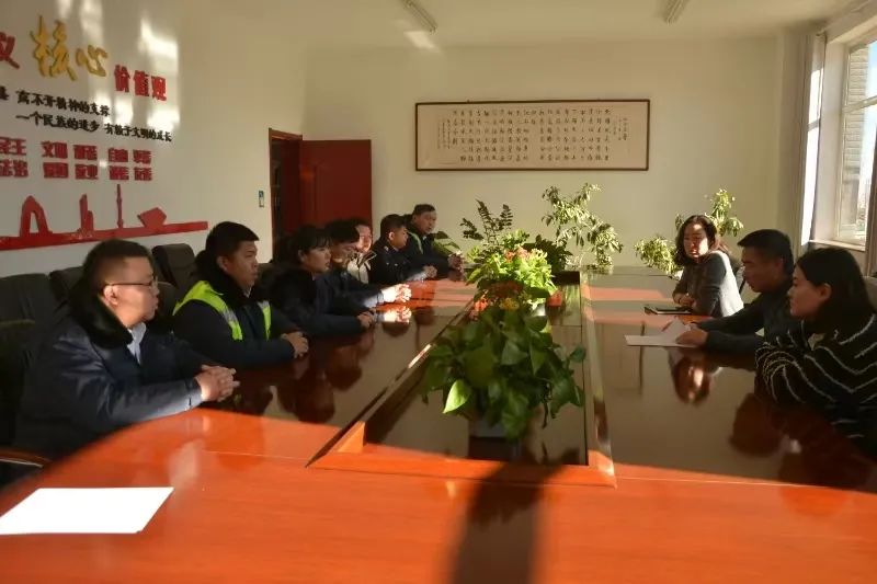 女人与公狍交酡女免费