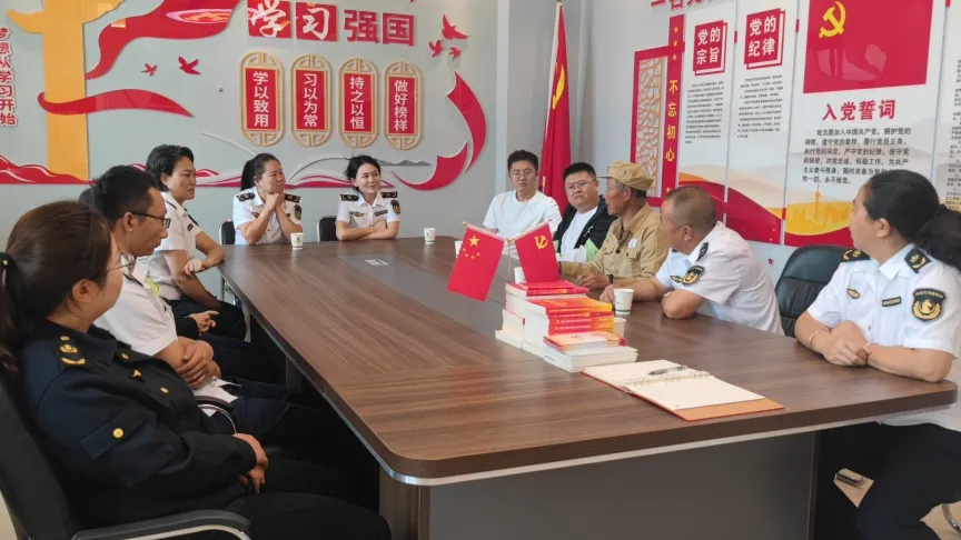 女人与公狍交酡女免费