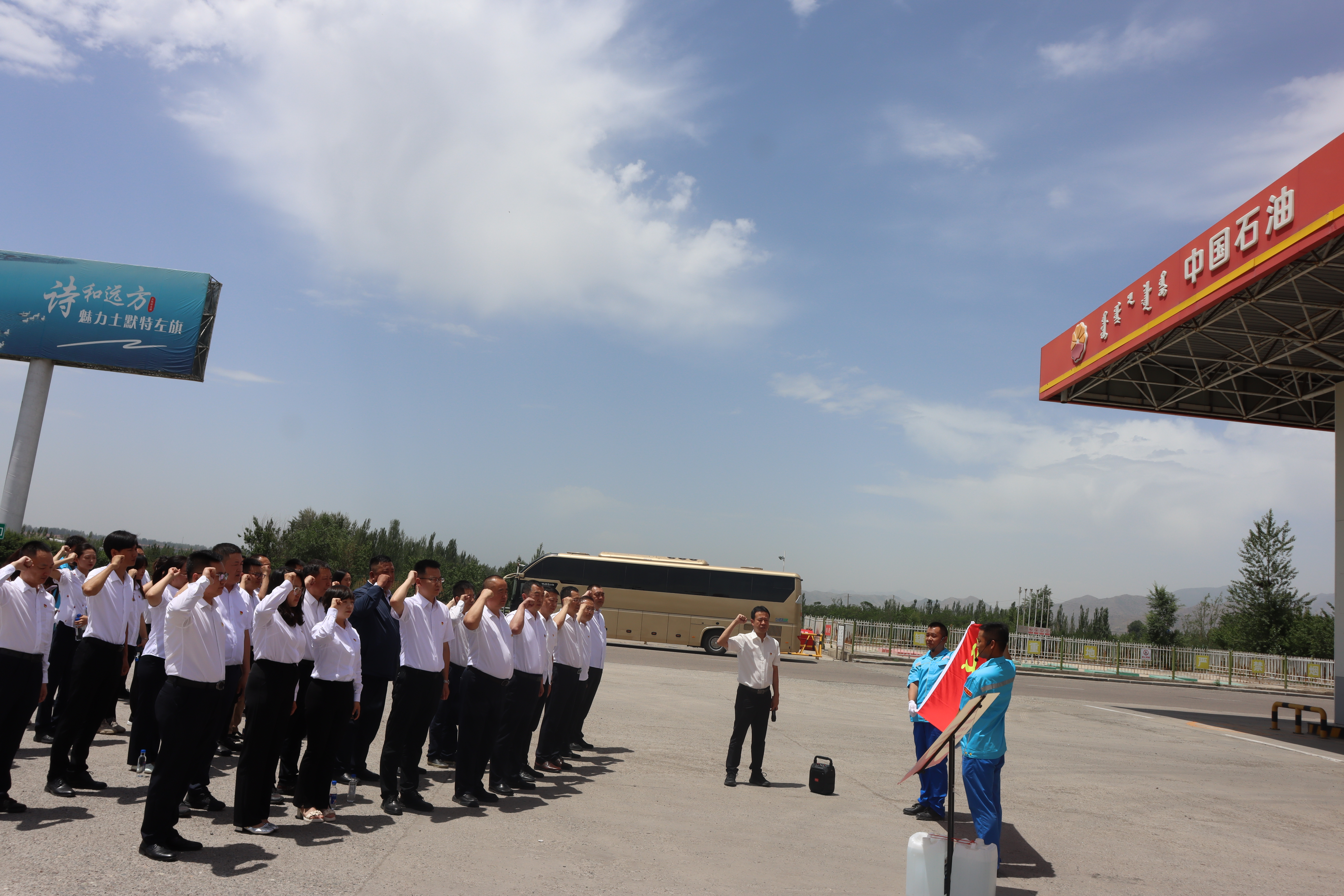 女人与公狍交酡女免费