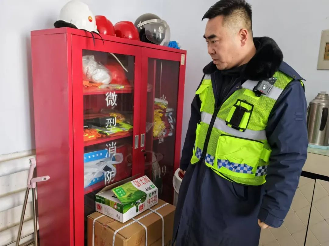 女人与公狍交酡女免费