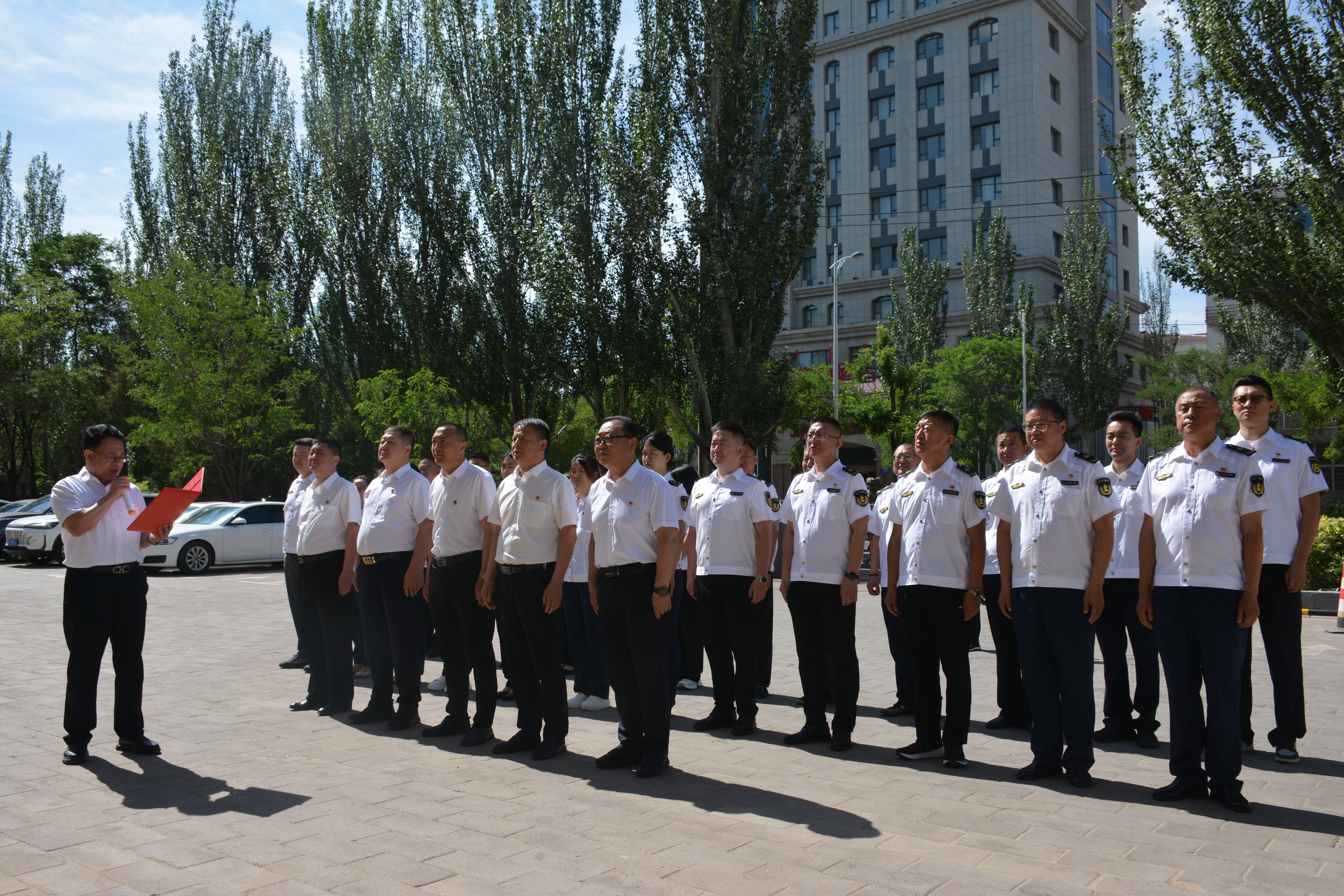 女人与公狍交酡女免费