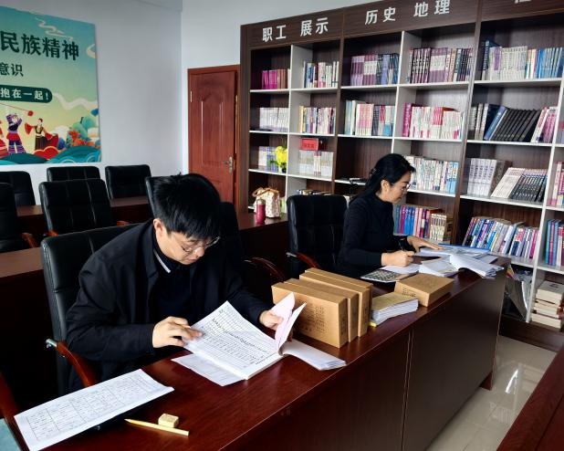 女人与公狍交酡女免费