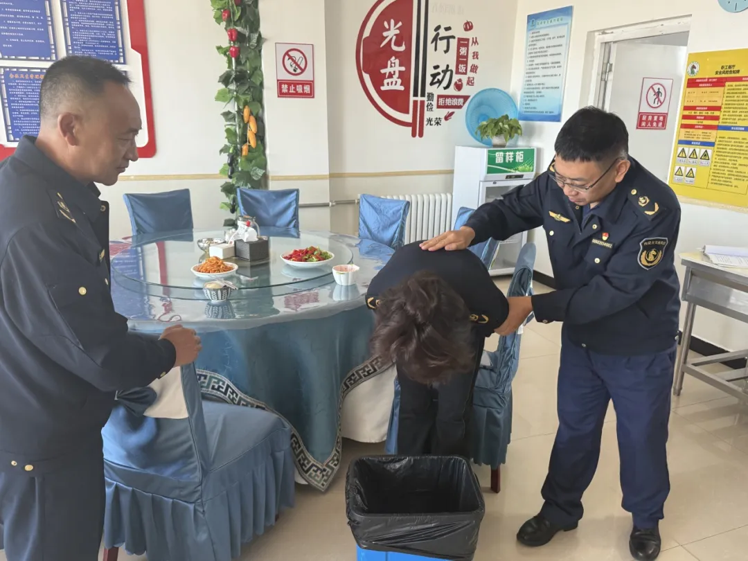 女人与公狍交酡女免费