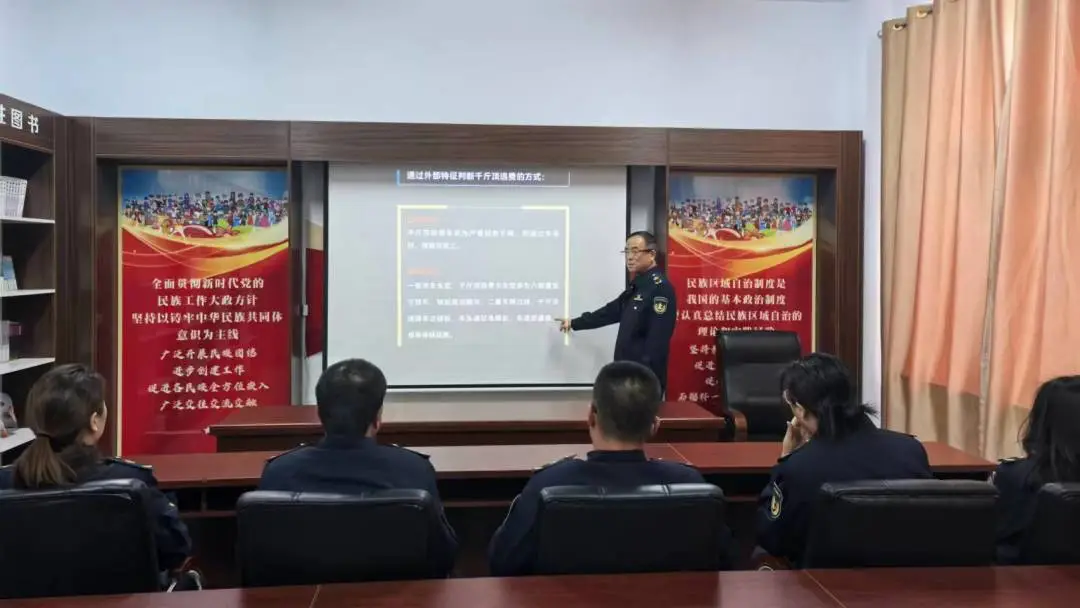 女人与公狍交酡女免费