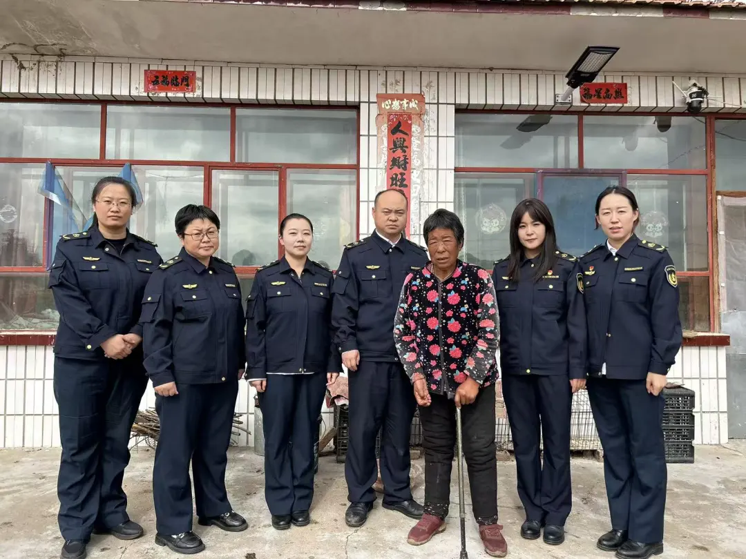 女人与公狍交酡女免费