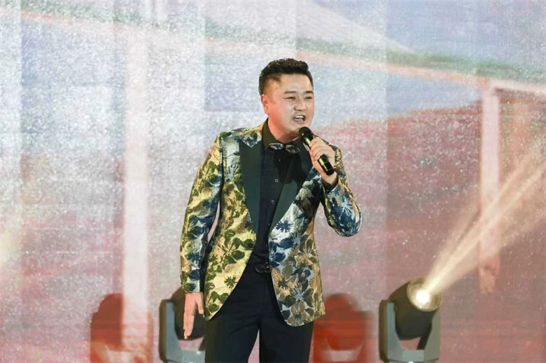 女人与公狍交酡女免费