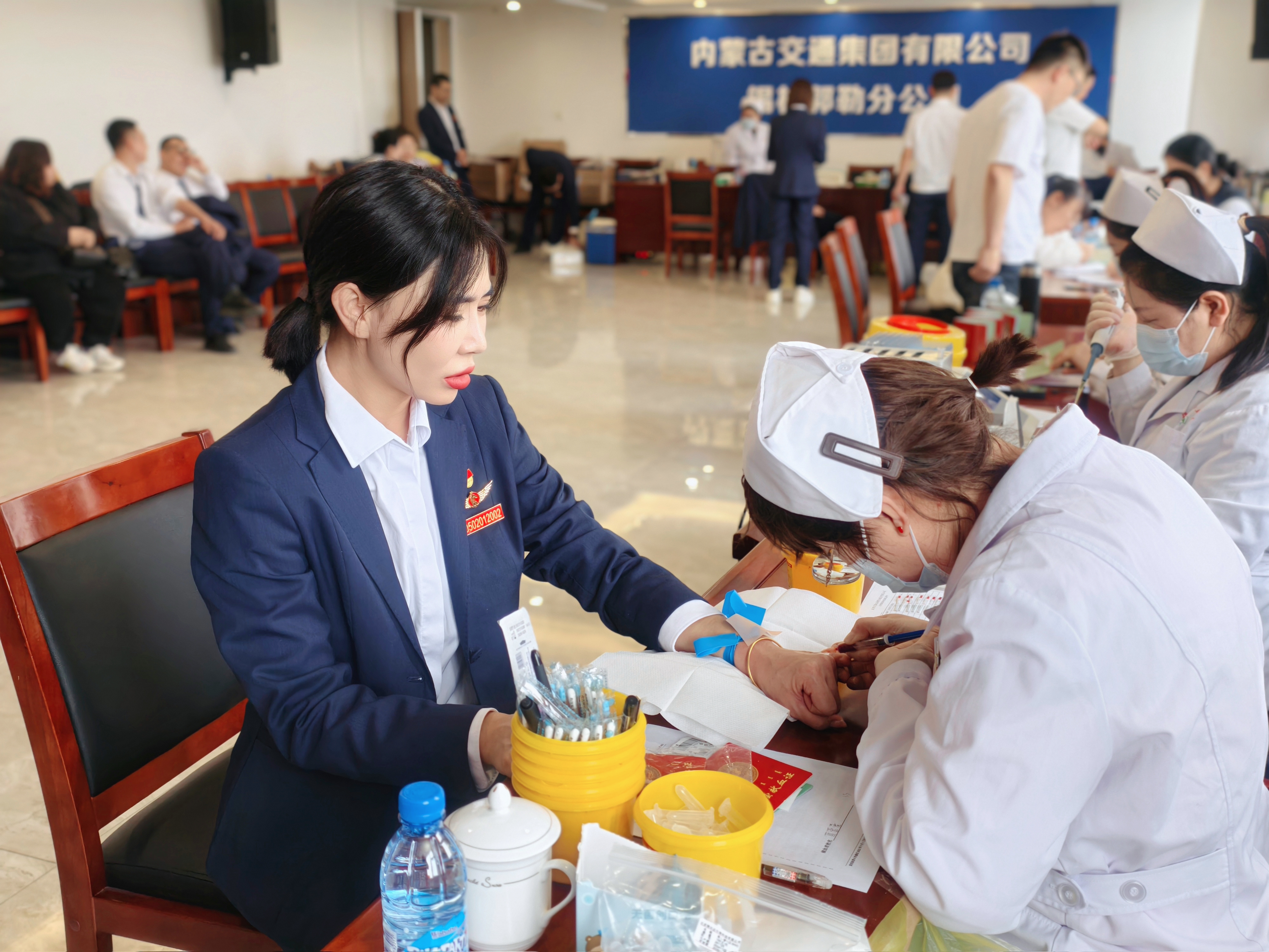 女人与公狍交酡女免费