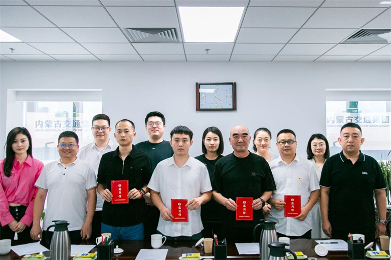 女人与公狍交酡女免费