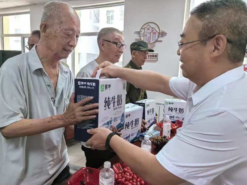 女人与公狍交酡女免费