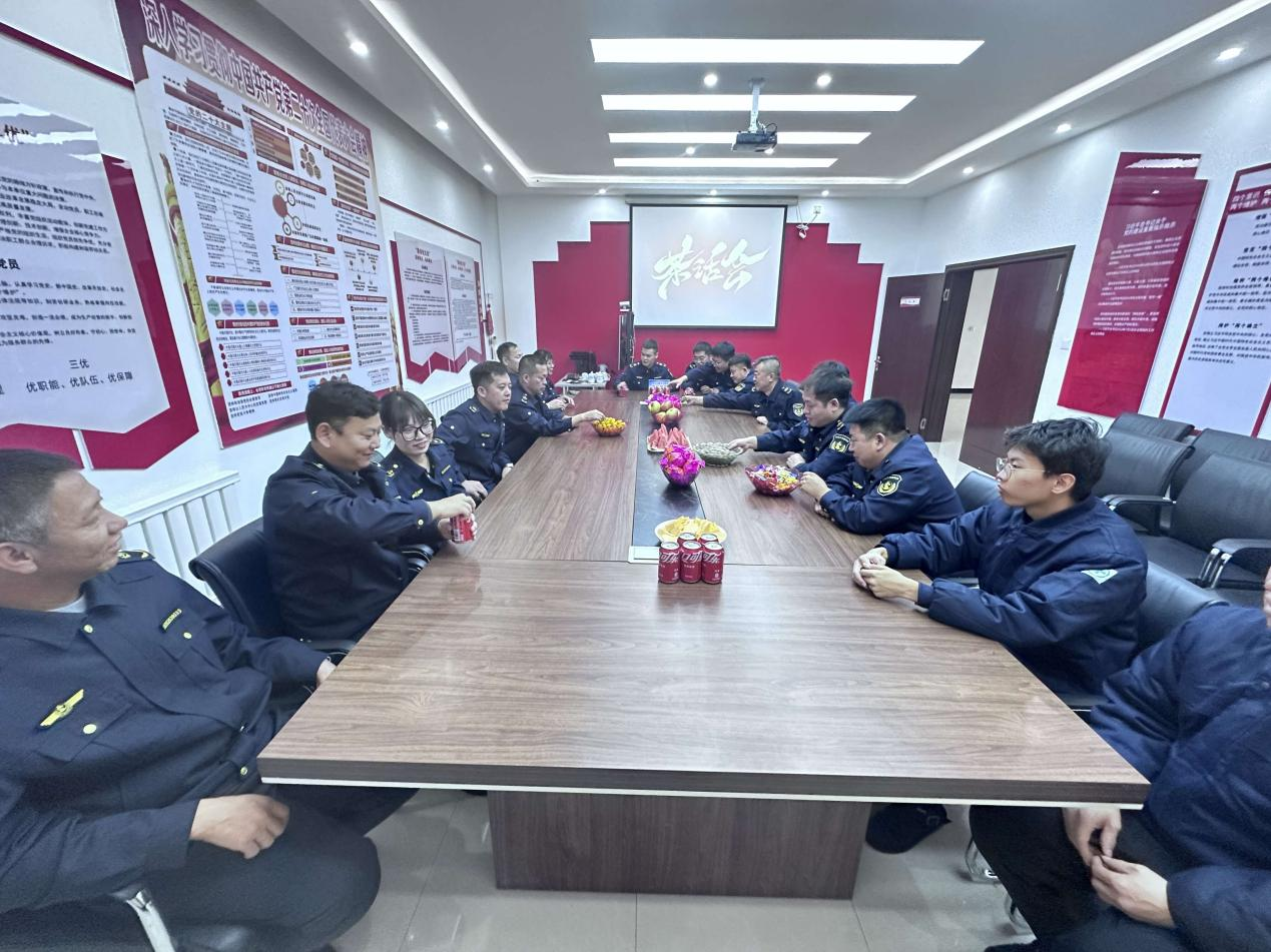 女人与公狍交酡女免费