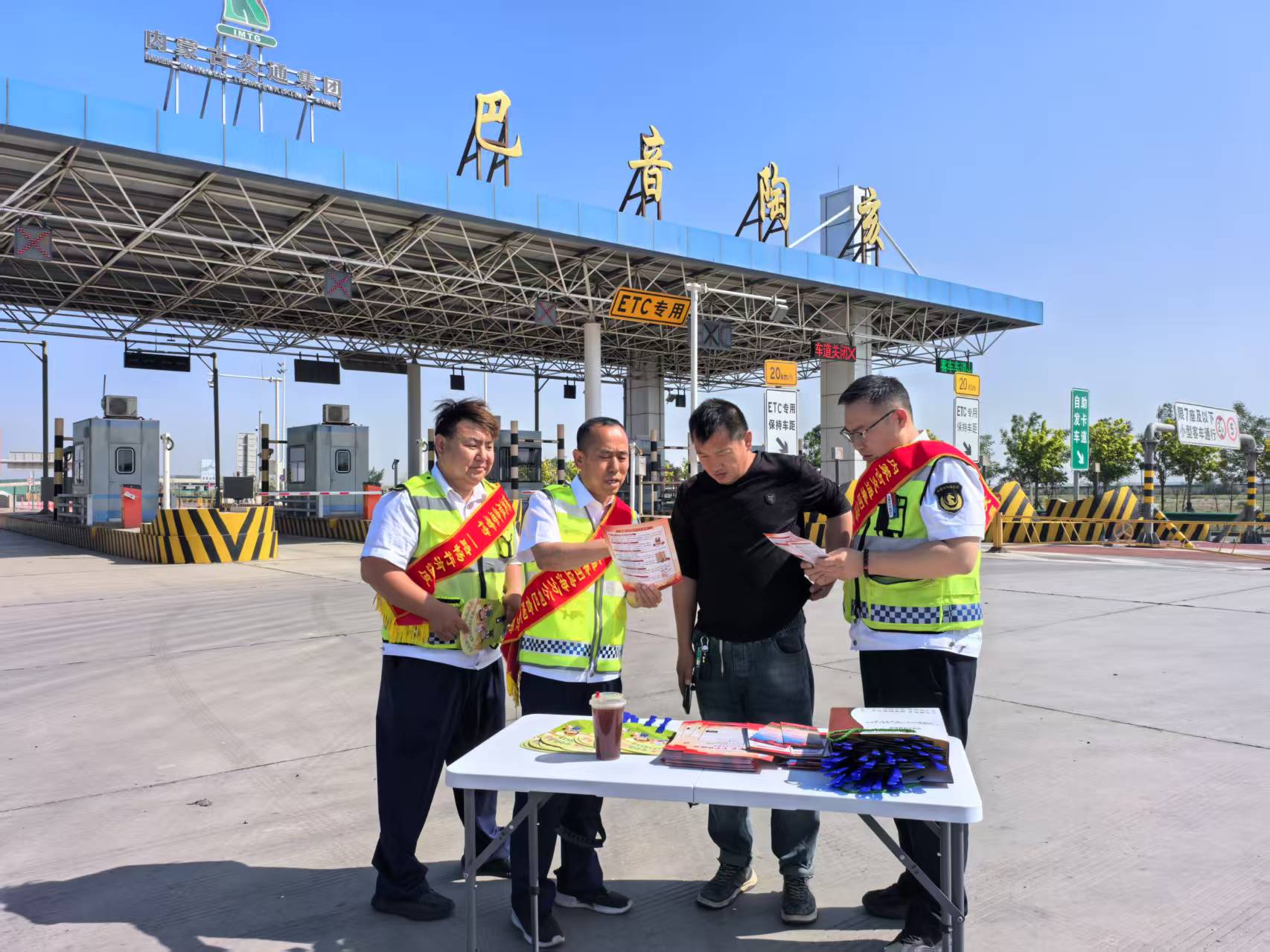 女人与公狍交酡女免费