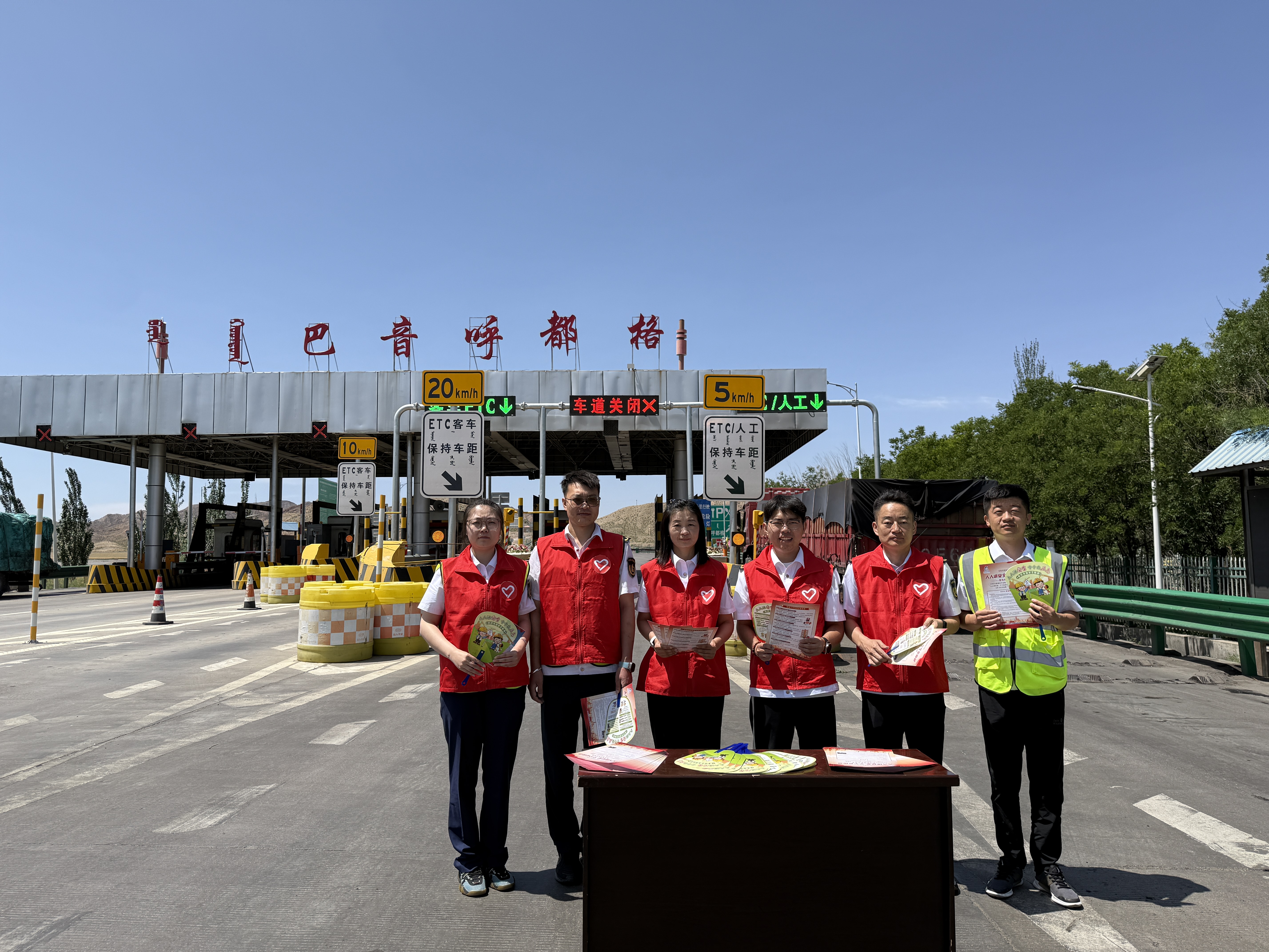 女人与公狍交酡女免费