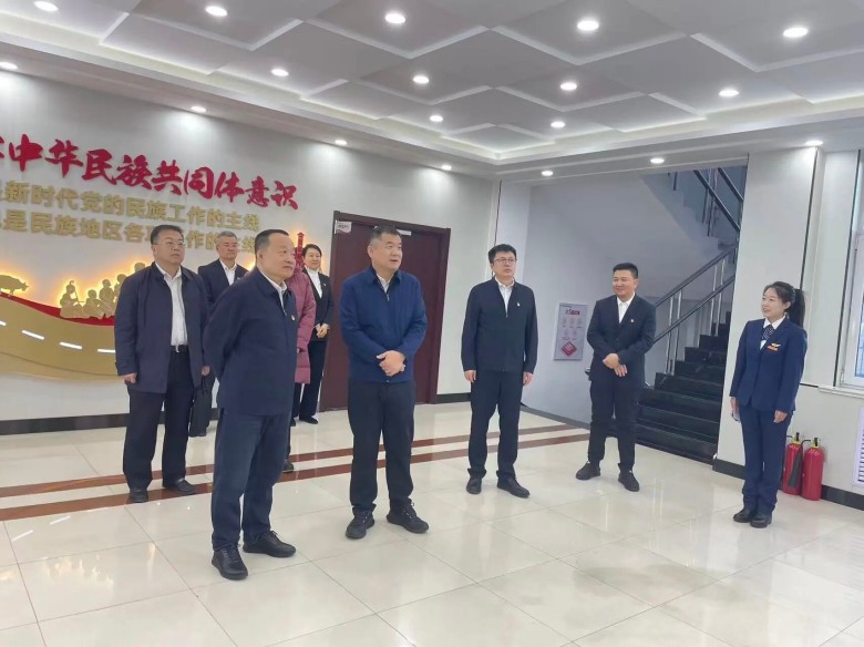 女人与公狍交酡女免费