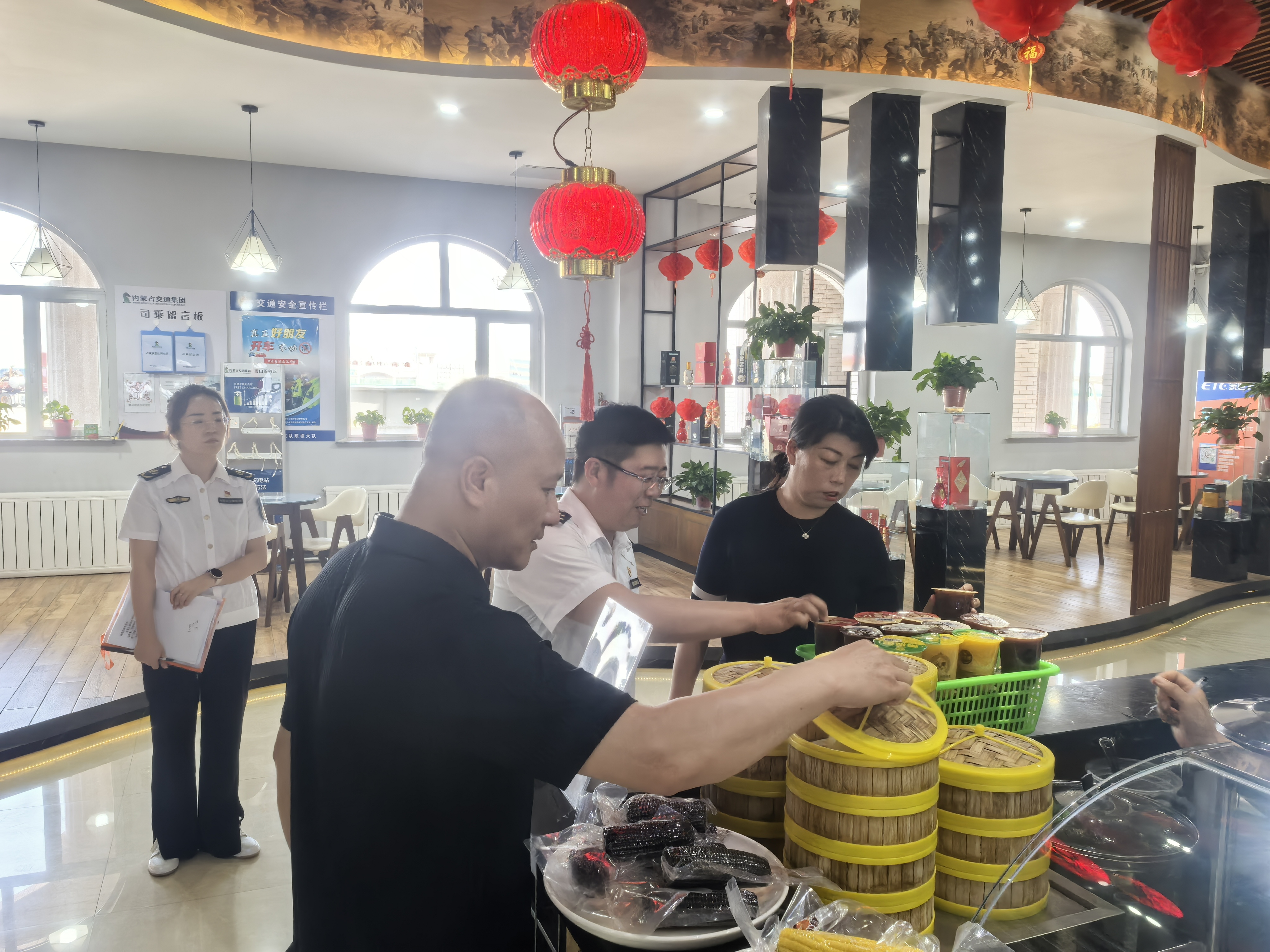 女人与公狍交酡女免费