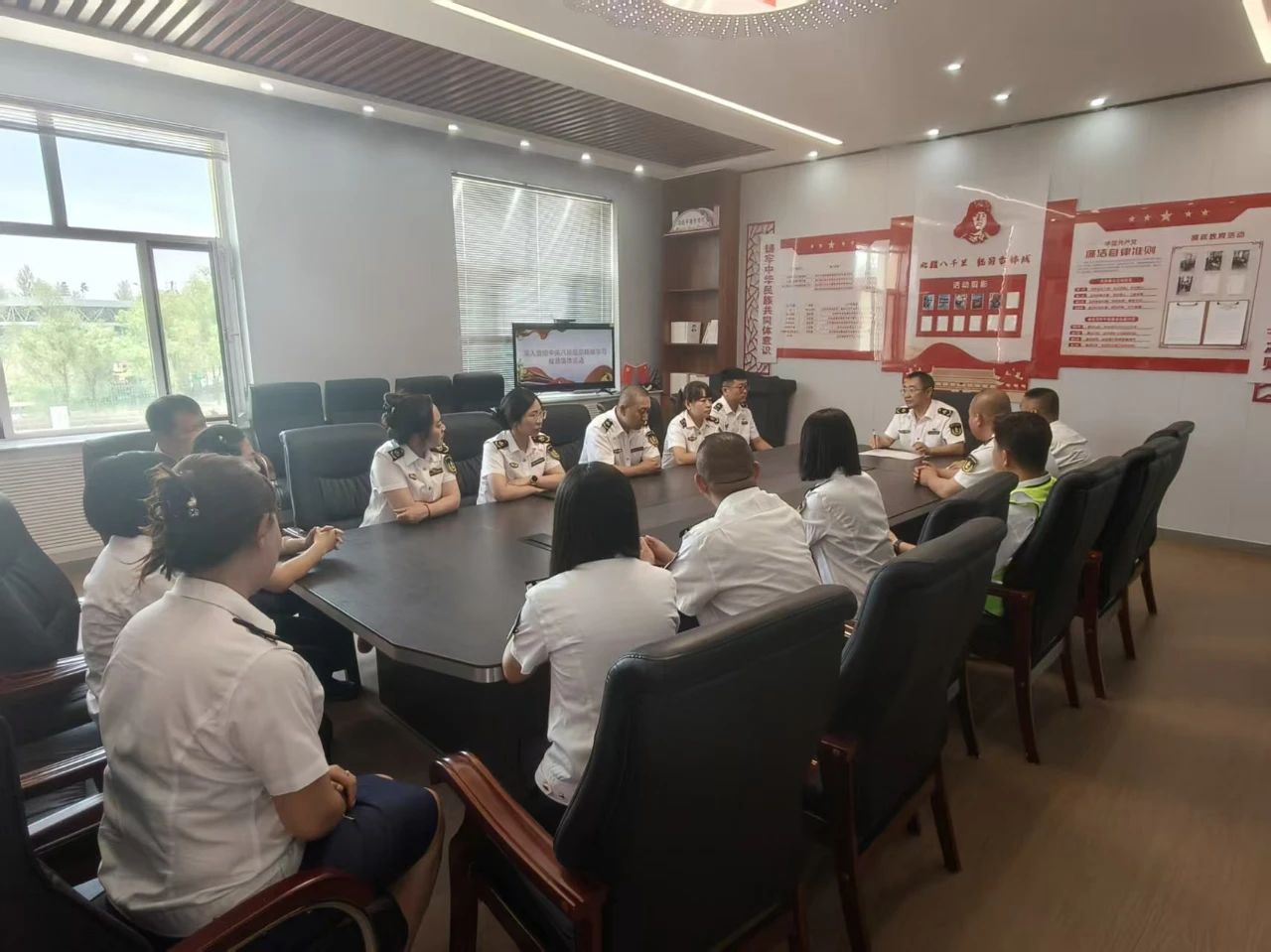 女人与公狍交酡女免费