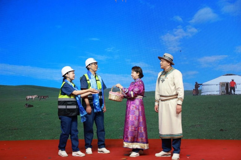 女人与公狍交酡女免费