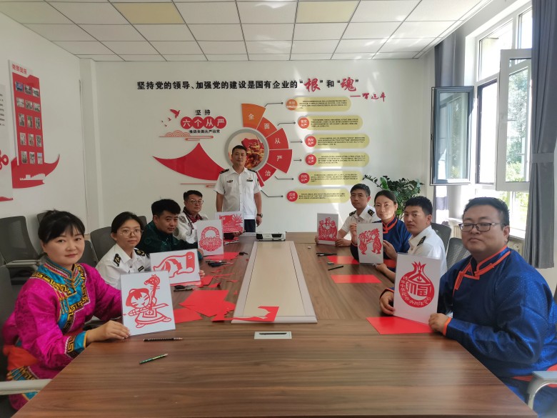 女人与公狍交酡女免费