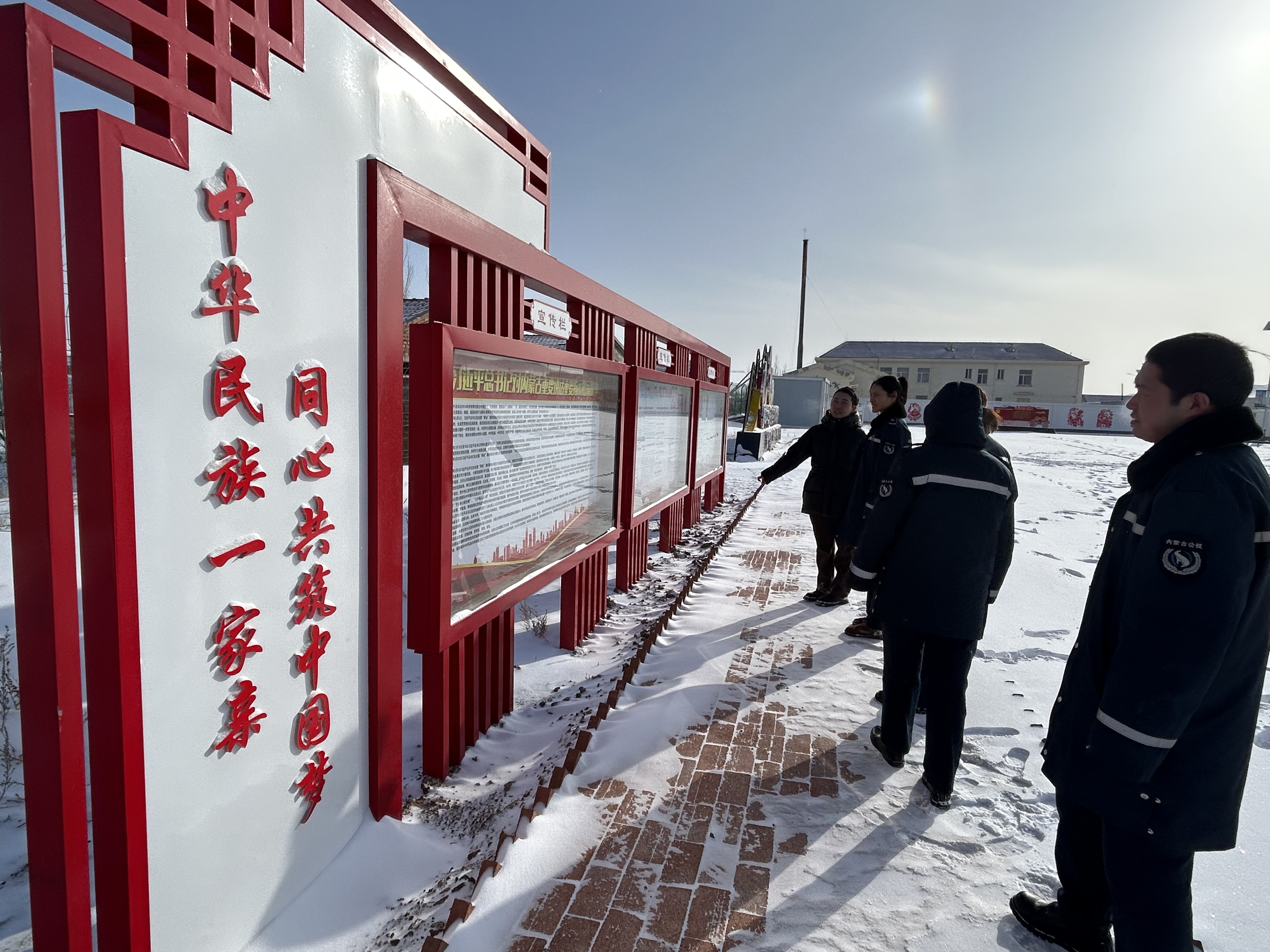 女人与公狍交酡女免费