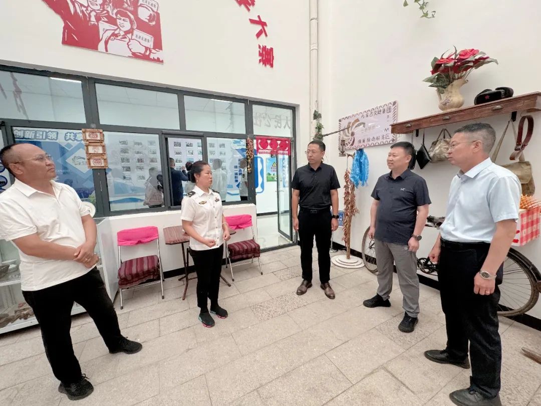 女人与公狍交酡女免费