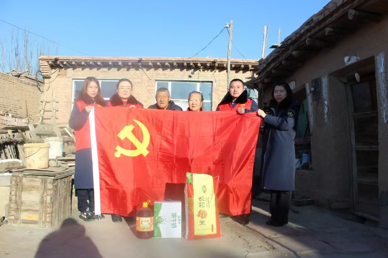 女人与公狍交酡女免费