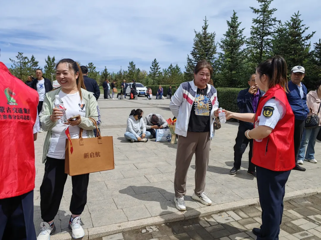 女人与公狍交酡女免费