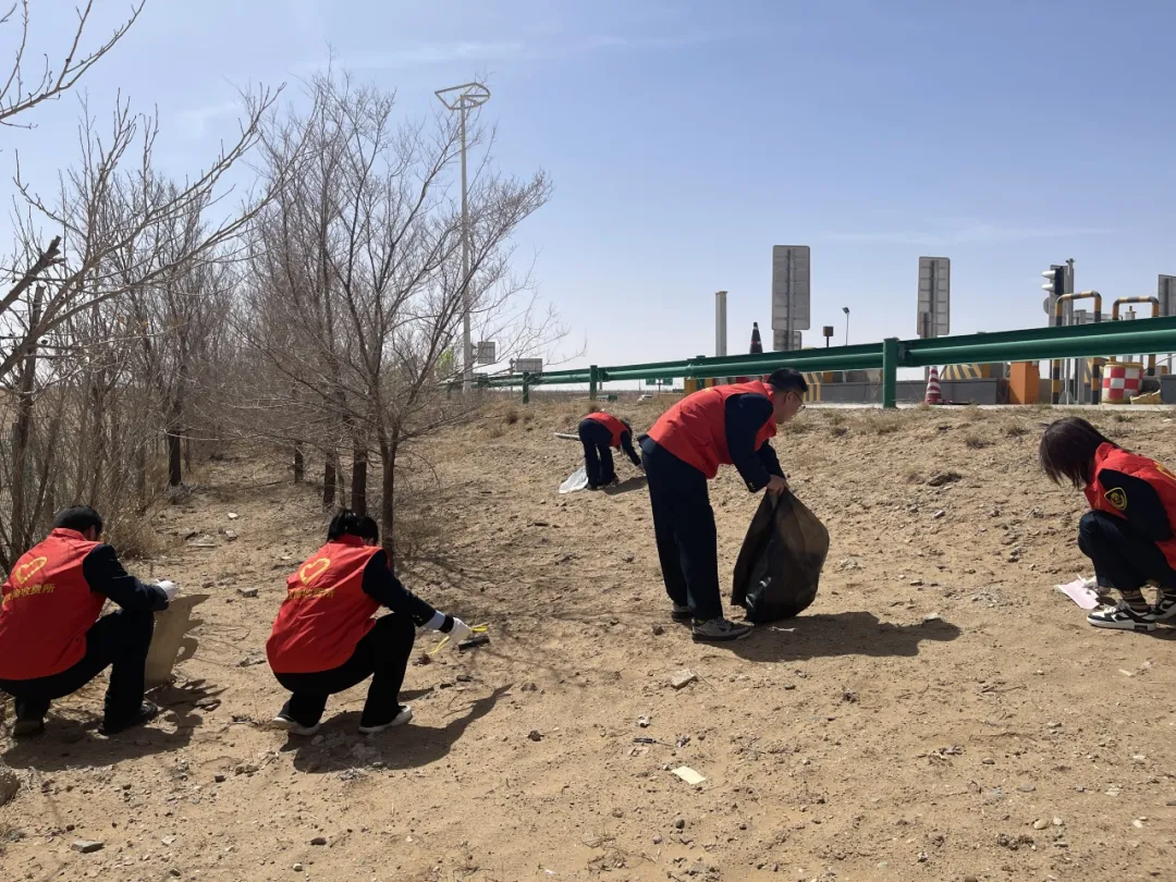 女人与公狍交酡女免费