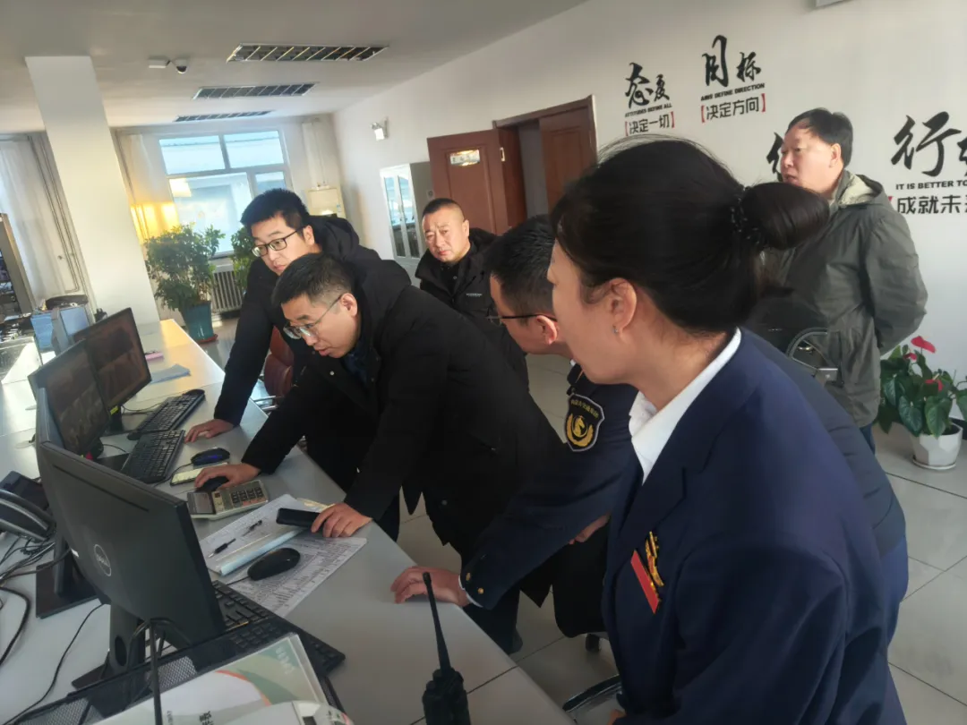 女人与公狍交酡女免费