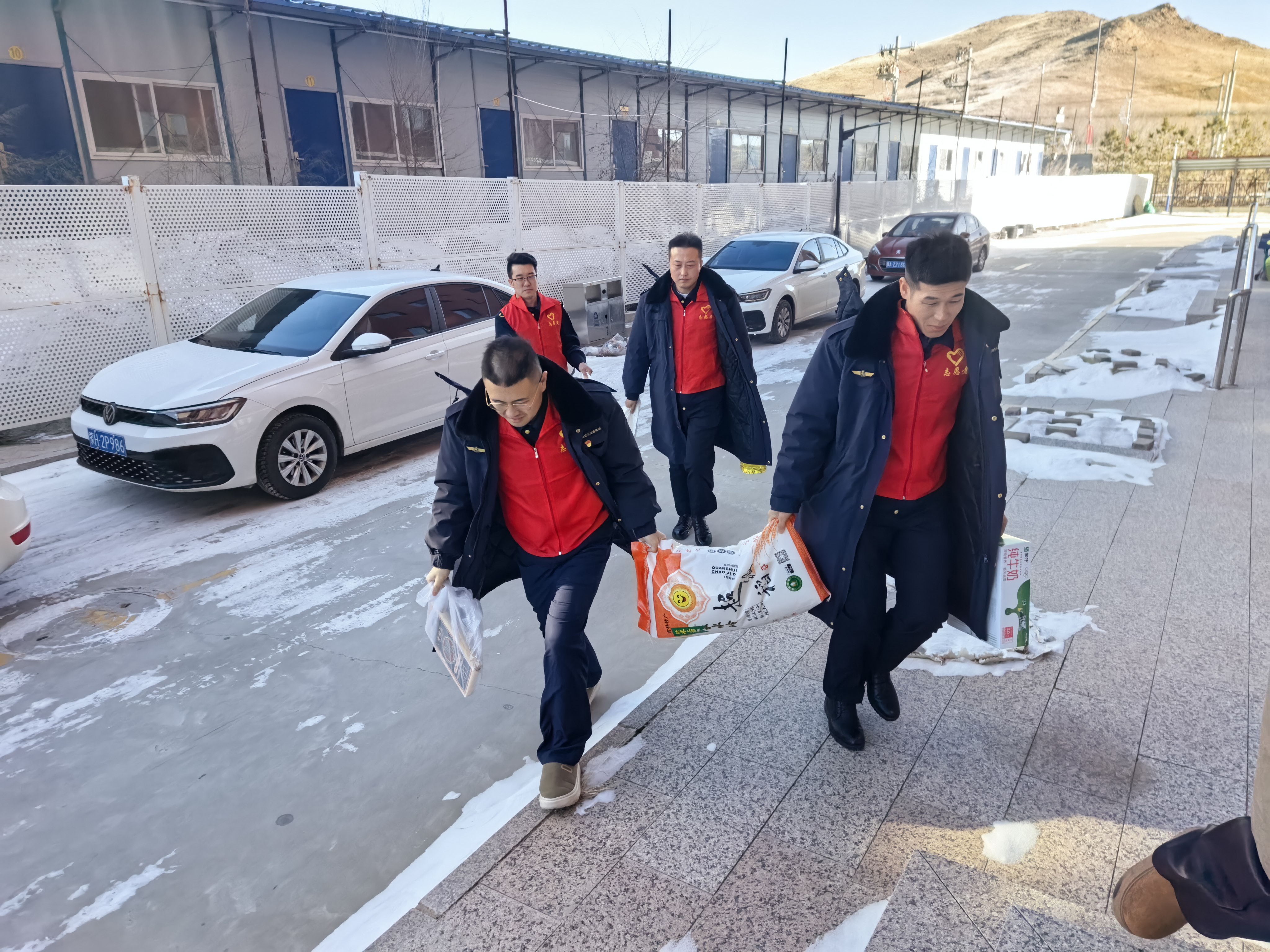 女人与公狍交酡女免费