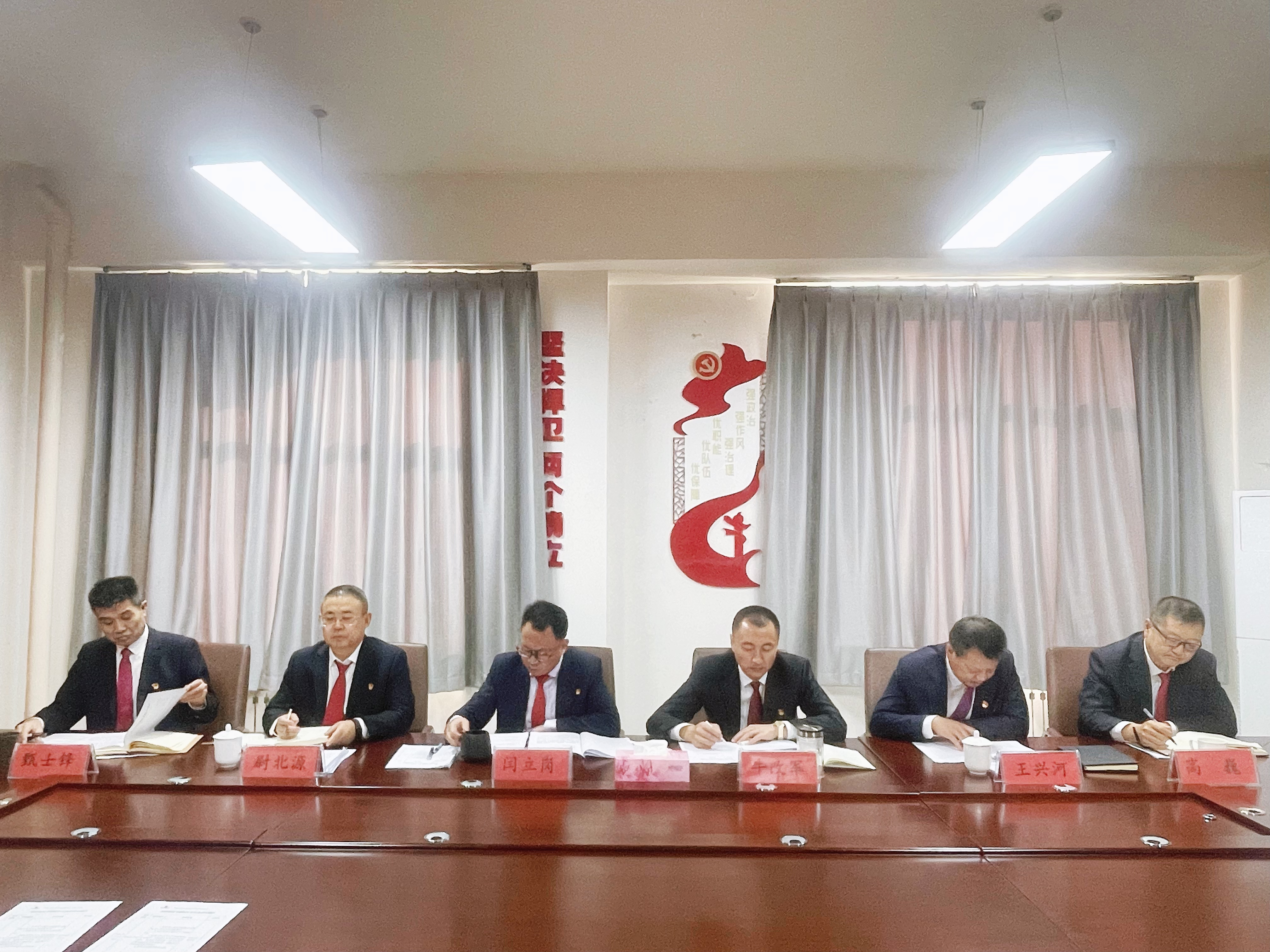 女人与公狍交酡女免费