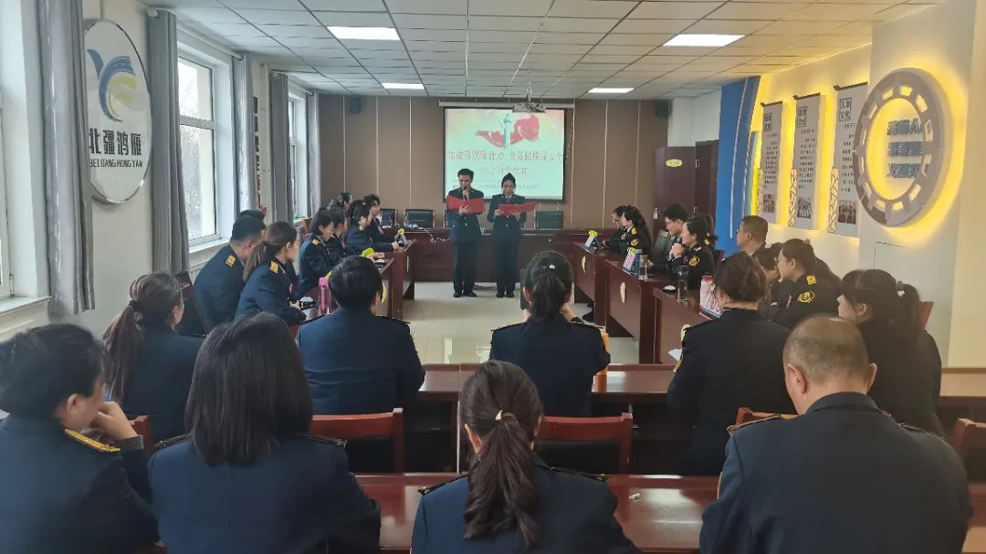 女人与公狍交酡女免费