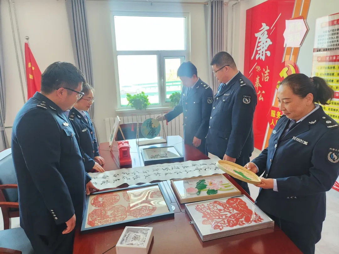 女人与公狍交酡女免费