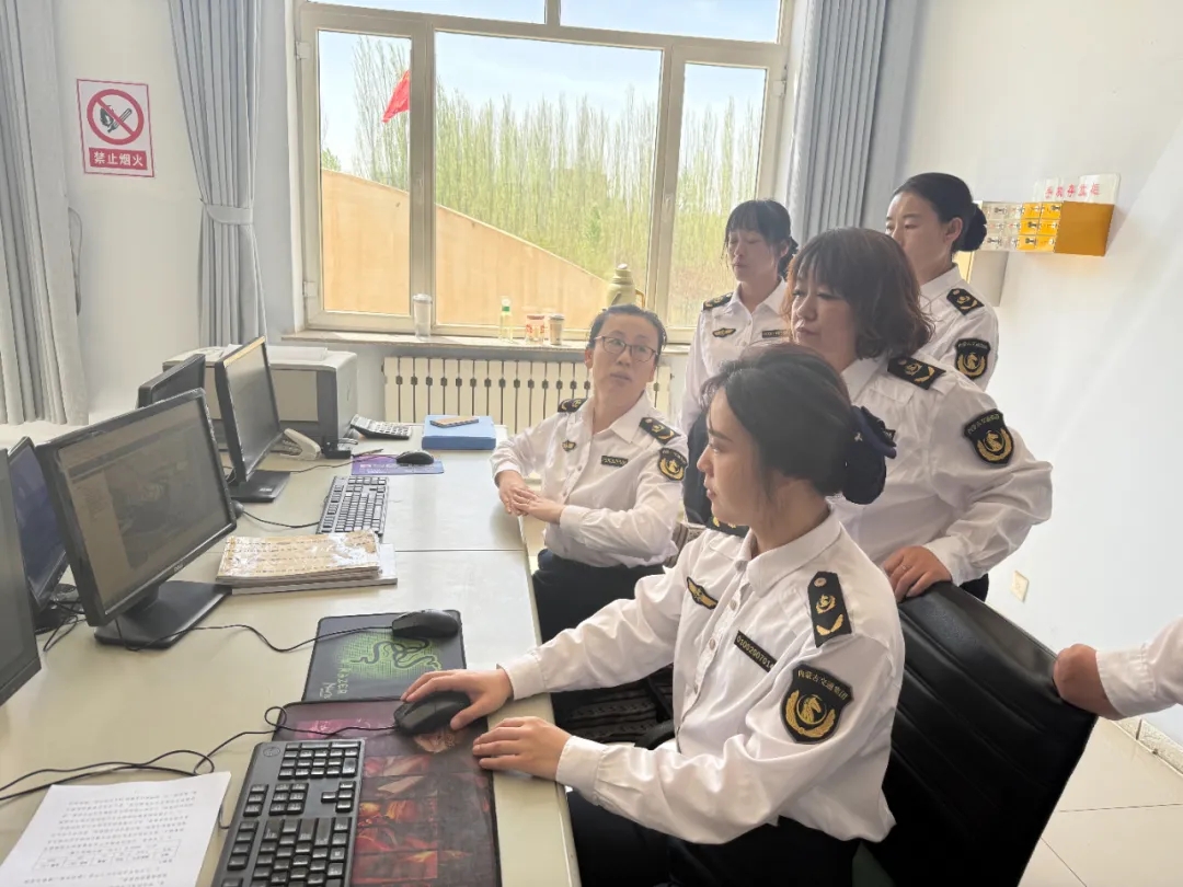 女人与公狍交酡女免费