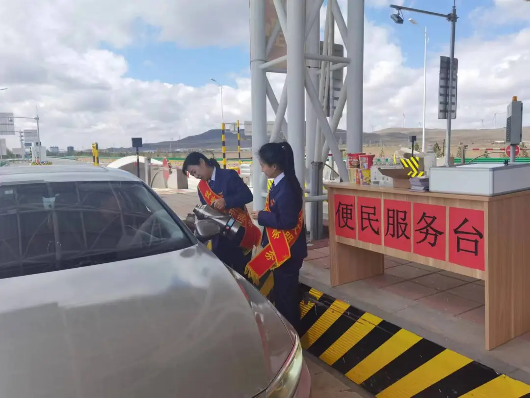 女人与公狍交酡女免费