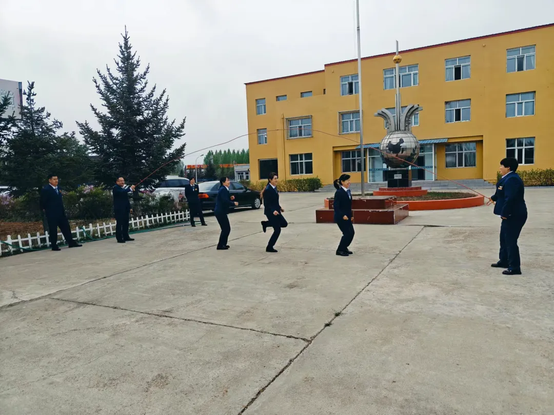 女人与公狍交酡女免费