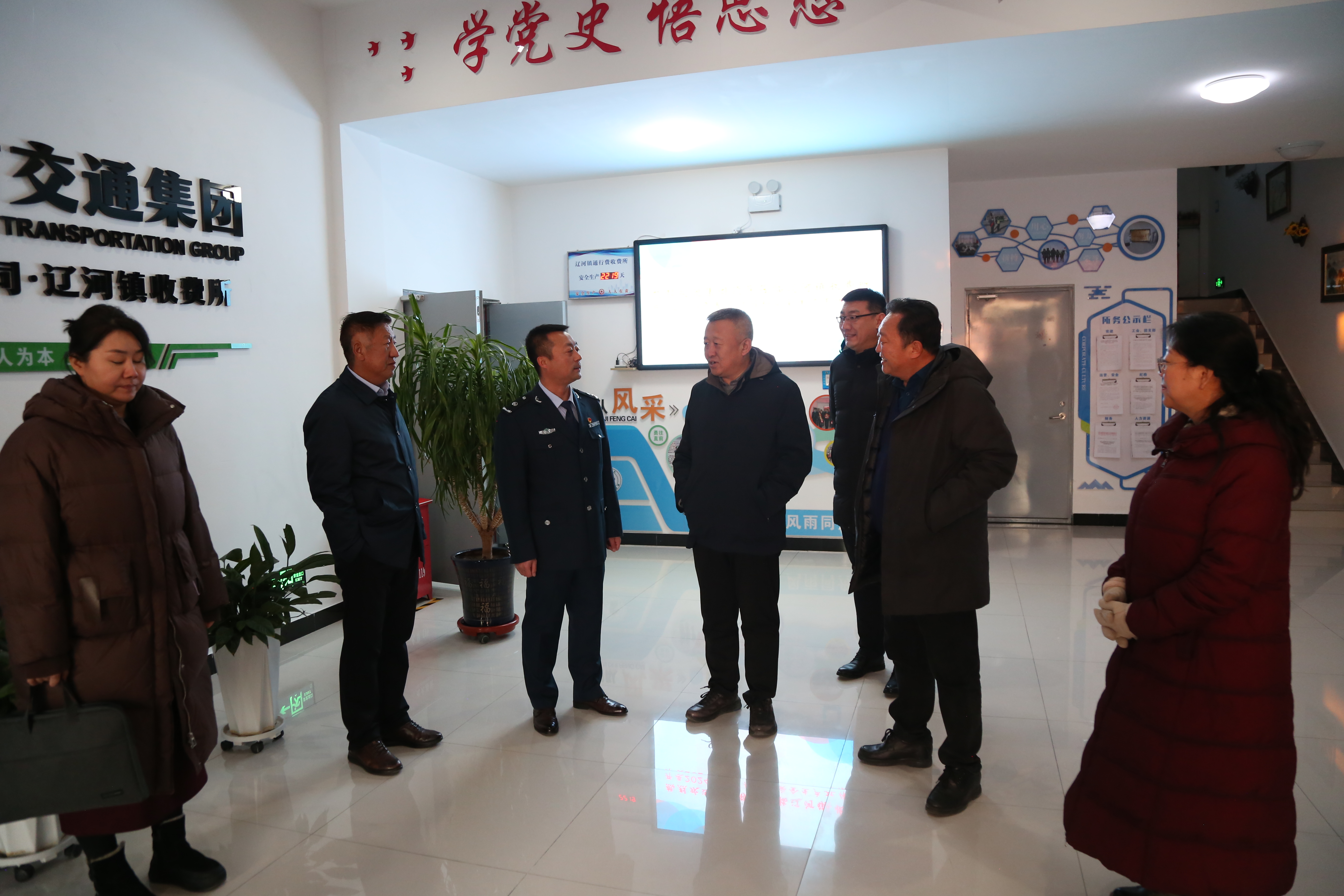 女人与公狍交酡女免费