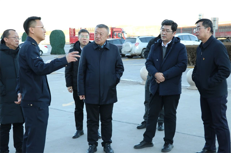 女人与公狍交酡女免费