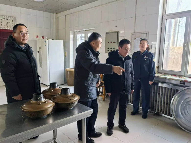 女人与公狍交酡女免费