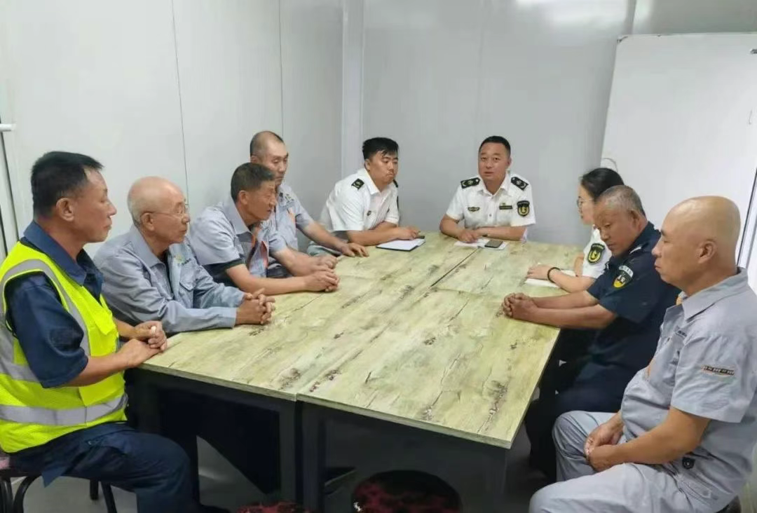 女人与公狍交酡女免费