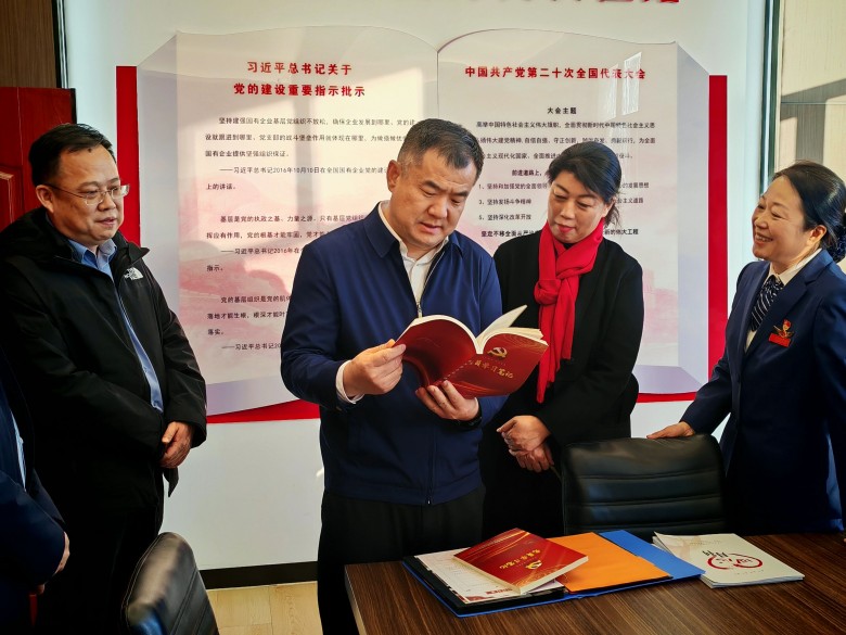 女人与公狍交酡女免费