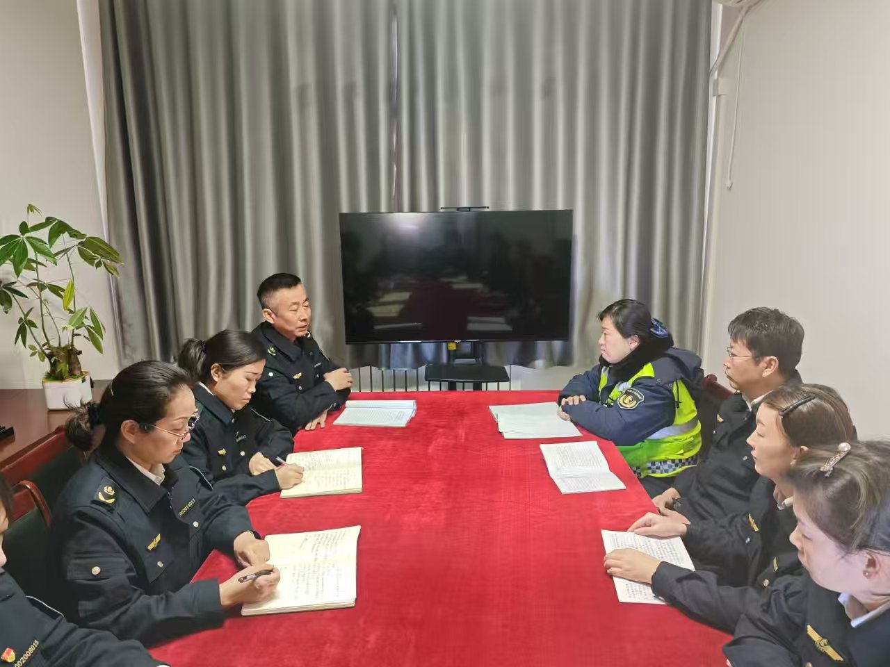 女人与公狍交酡女免费