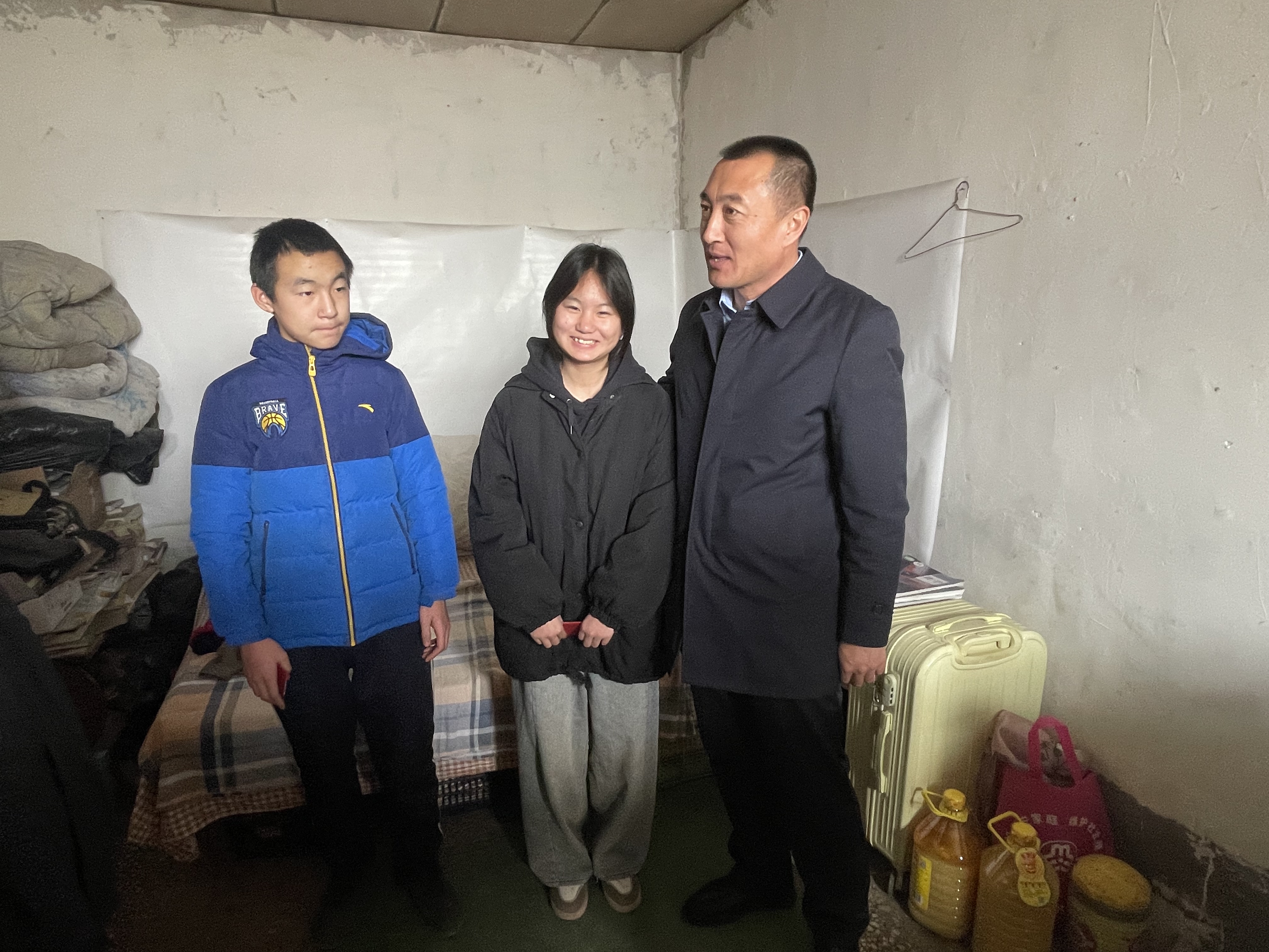 女人与公狍交酡女免费