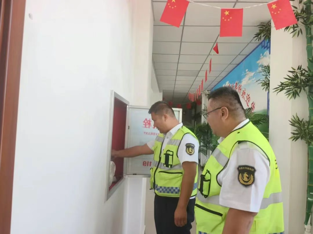 女人与公狍交酡女免费