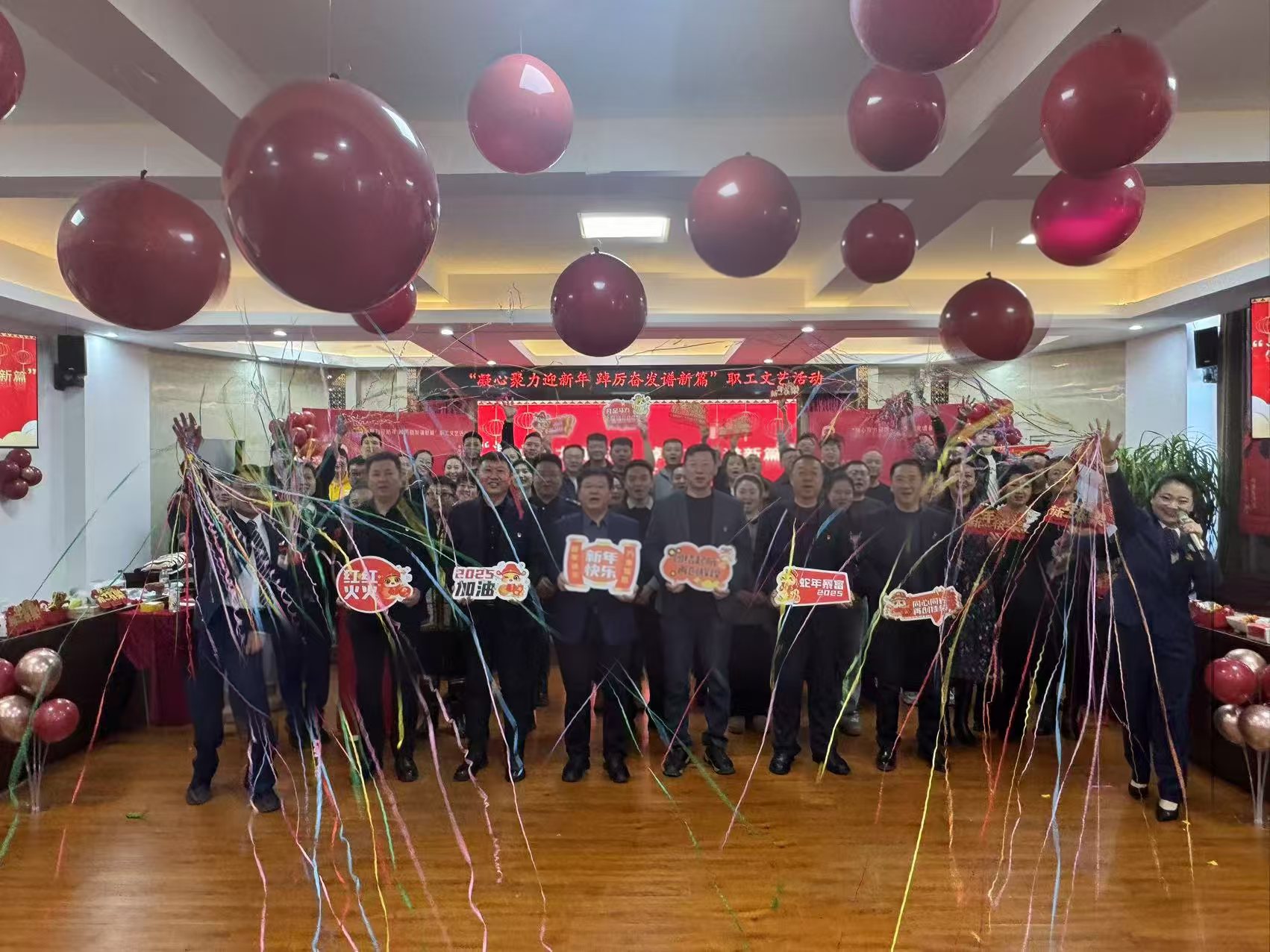 女人与公狍交酡女免费